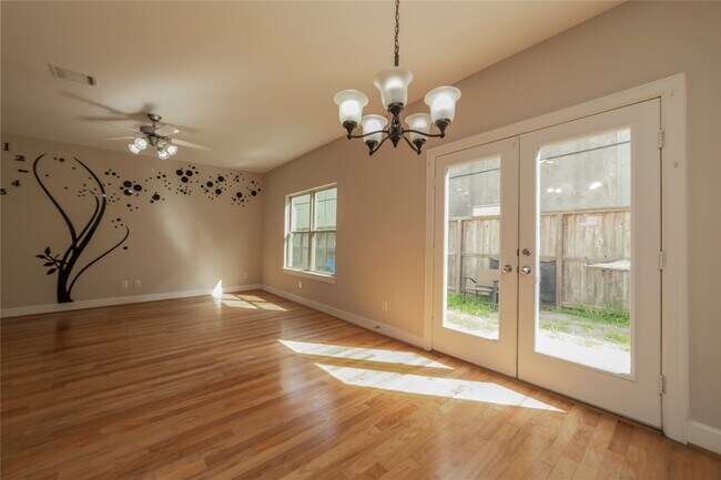 Photo - 3718 Main Aspen Dr