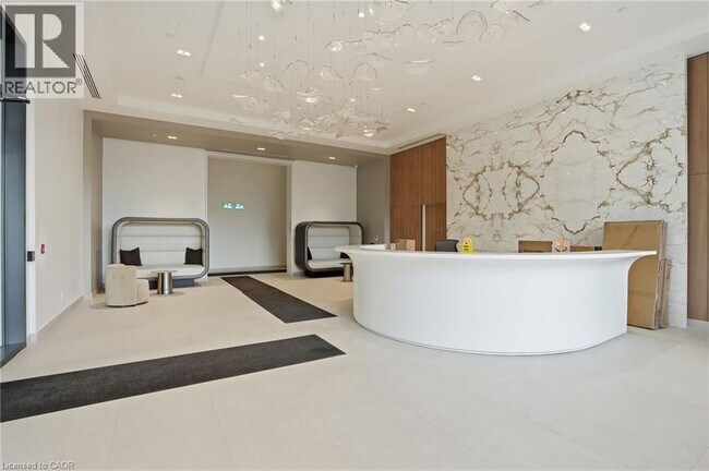 Photo - 2075 Lakeshore Rd. Unit 2308