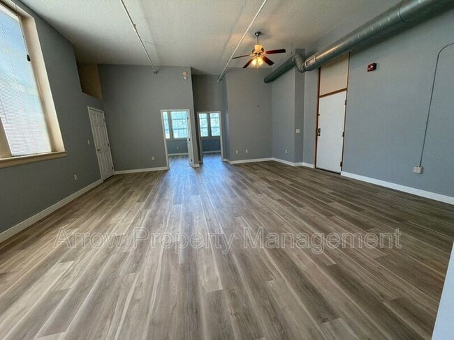 720 J St