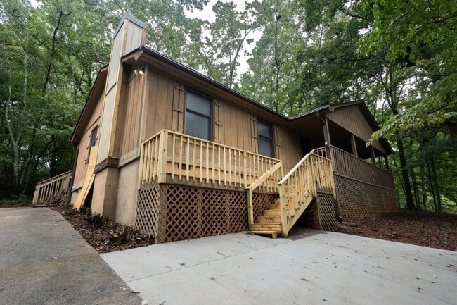 Photo - 105 Hanover Way