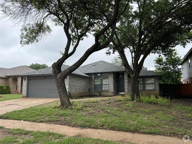 Building Photo - 3108 Clovermeadow Dr Rental