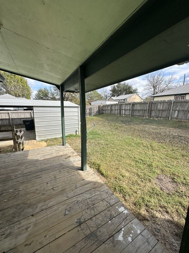 Photo - 1000 E Main St