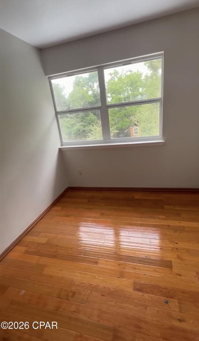 Photo - 3034 E Baldwin Rd