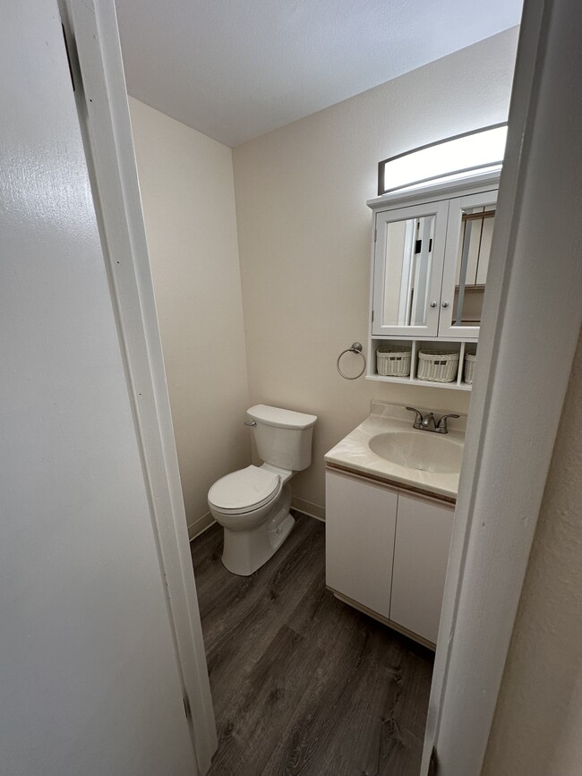 Medio baño en la planta baja