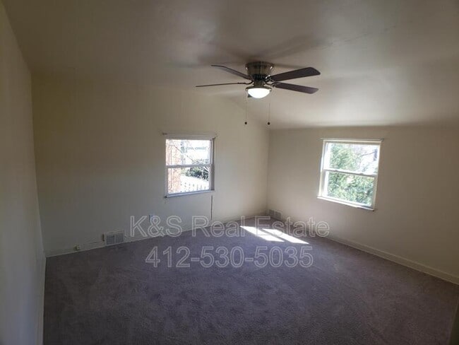 Photo - 916 Jefferson St