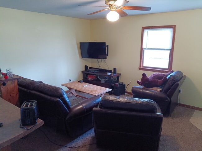 Photo - 612 Pierre St