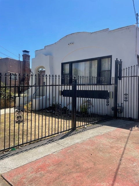 Building Photo - 6415 Brann St Rental