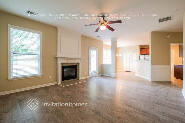 Photo - 4392 Walforde Blvd