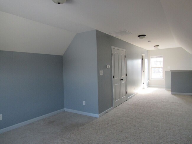 202 Zonnie Ln