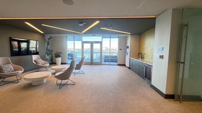 Photo - 65 Lewis St Unit 405