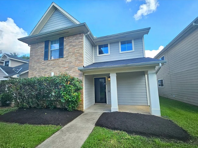 Building Photo - 11944 Chanteloup Dr Rental