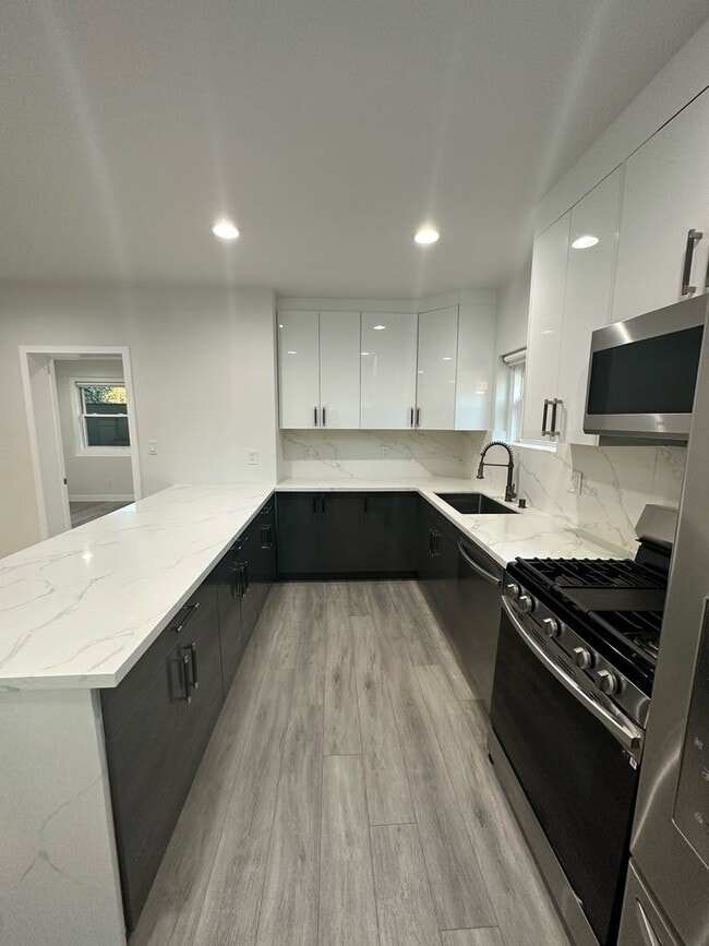 Photo - Hillcrest Unit 608 1/2