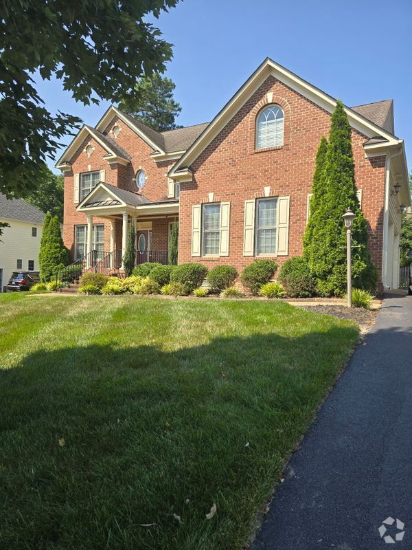 Building Photo - 2017 Grey Oaks Park Ln Rental
