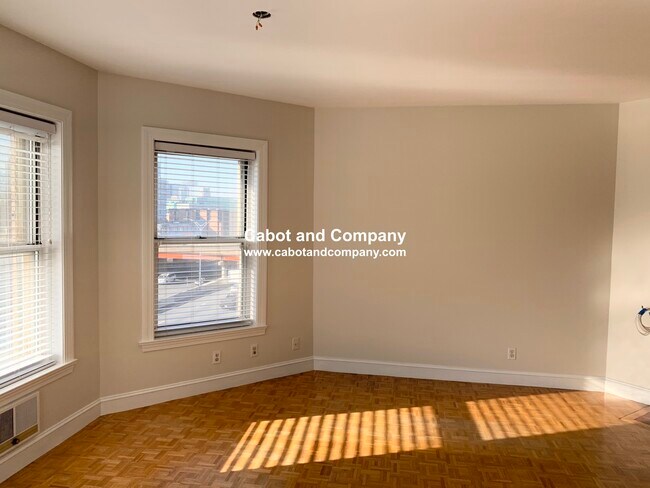 Photo - 416 Commonwealth Ave Unit 404