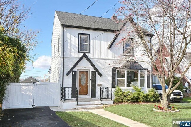 Photo - 7-09-9 Campbell Rd