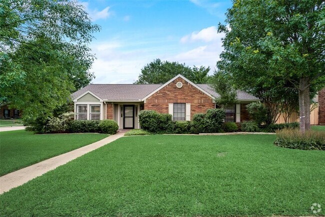 Building Photo - 900 Tupelo Dr Rental