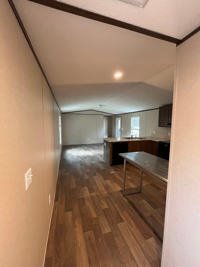 Photo - 4374 Loys Dr