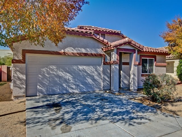 Building Photo - 2040 S 72nd Ln