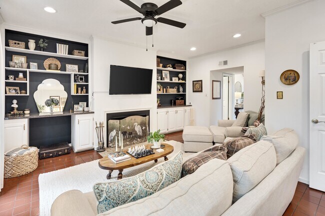 Photo - 1707 Belvedere Ct
