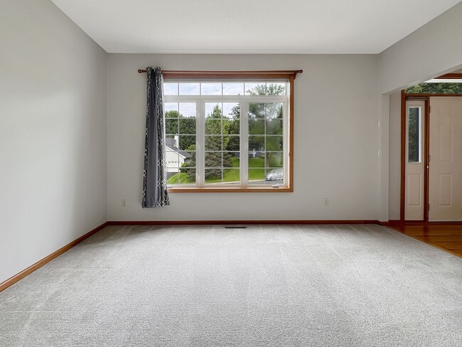 Photo - 1839 Valley Ridge Trail S