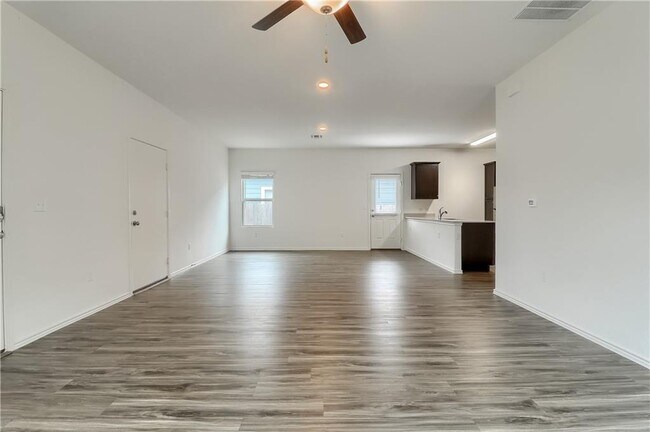 Photo - 7213 Tonka Ln