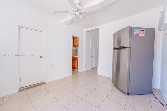 Photo - 528 SW 21st Ave Unit A