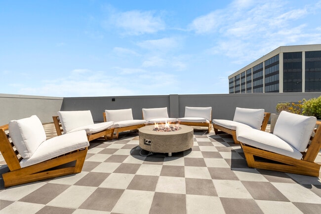 Rooftop Firepit