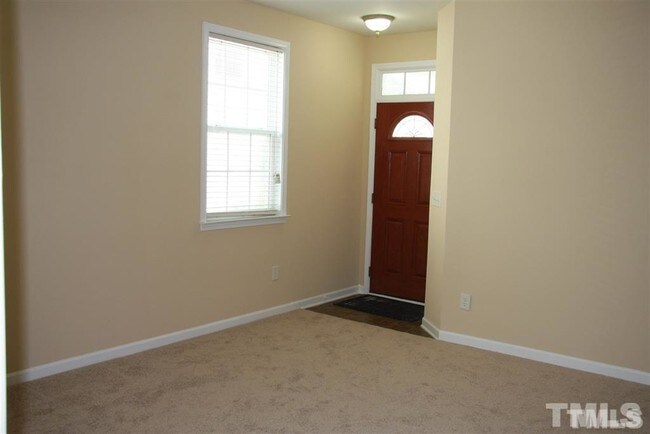 Photo - 2023 Remington Oaks Cir