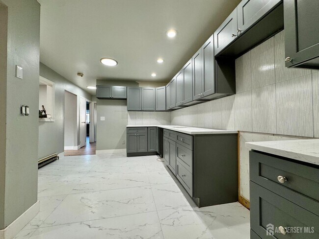 Photo - 1032 Cricket Ln