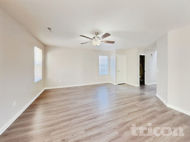 Photo - 1934 Chapel Brook Way