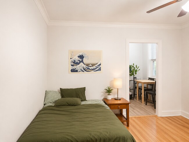 Photo - 1635 W Morse Ave Unit 304
