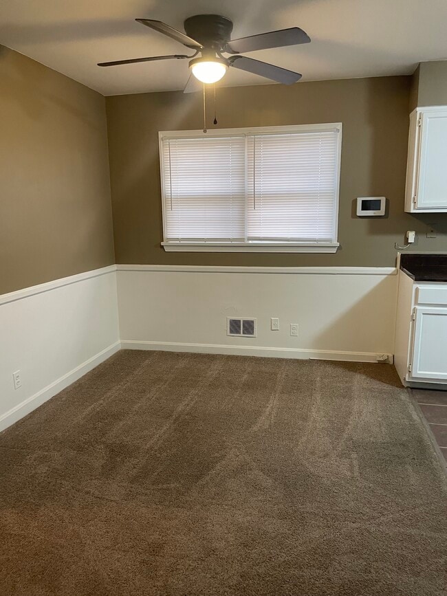 Dinning Room - 2606 Crums Ln