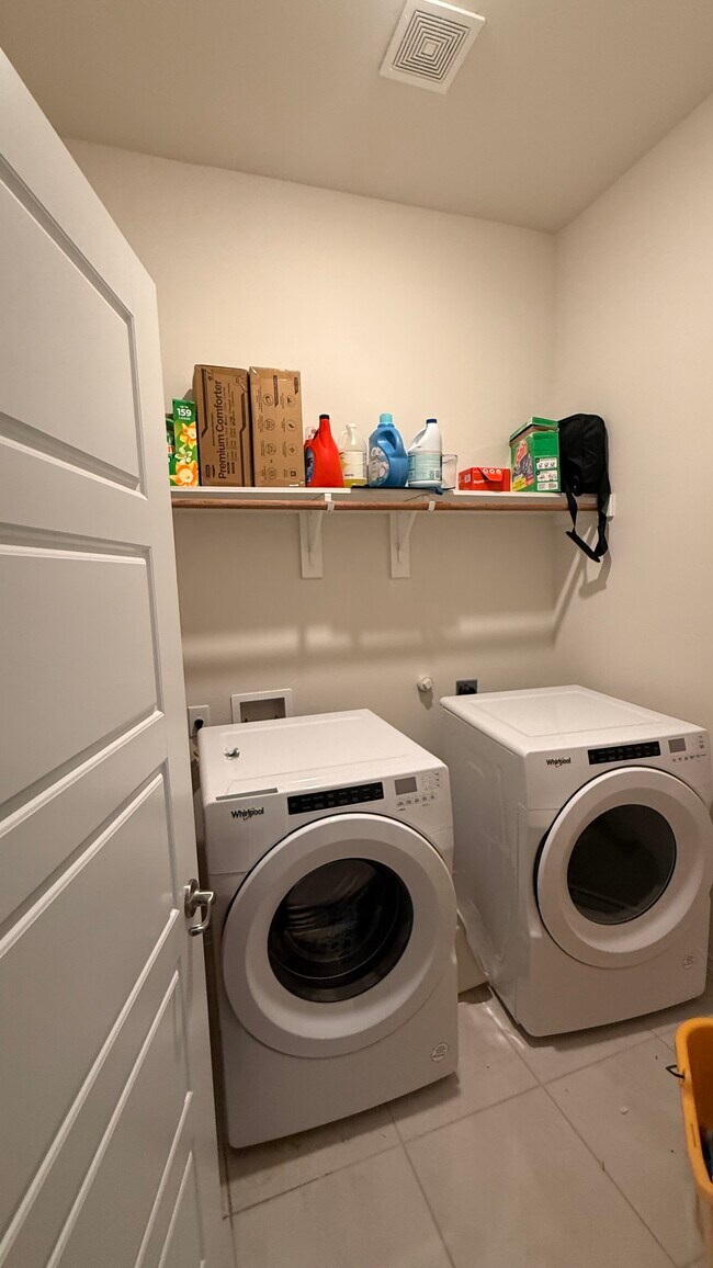 Photo - 5429 Bon Fire Dr