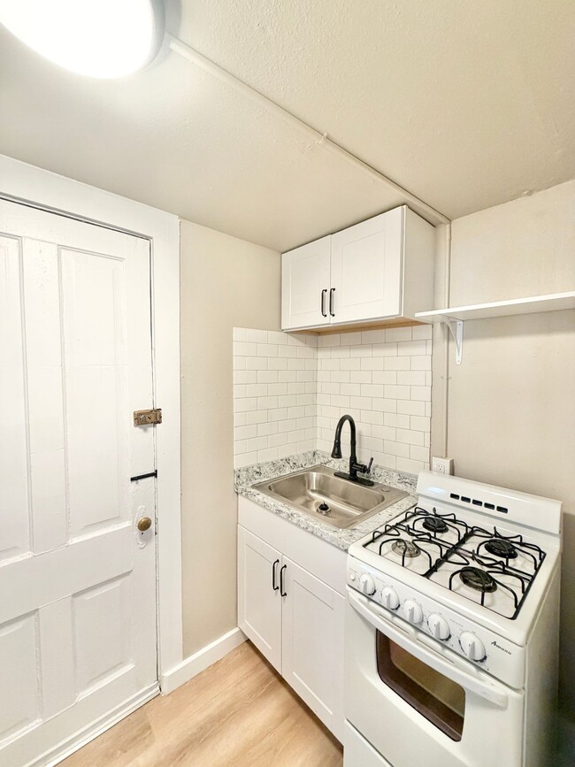 Photo - 529 N Nevada Ave Unit 6