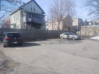 Photo - 18 Belmont St Unit 2
