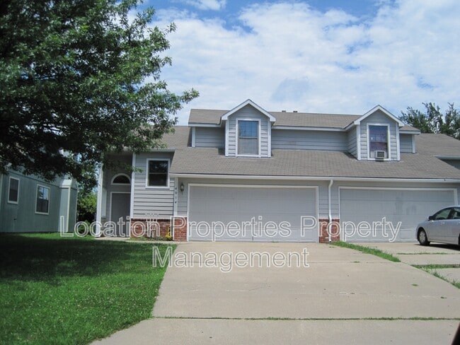 Building Photo - 4014 Overland Dr Rental