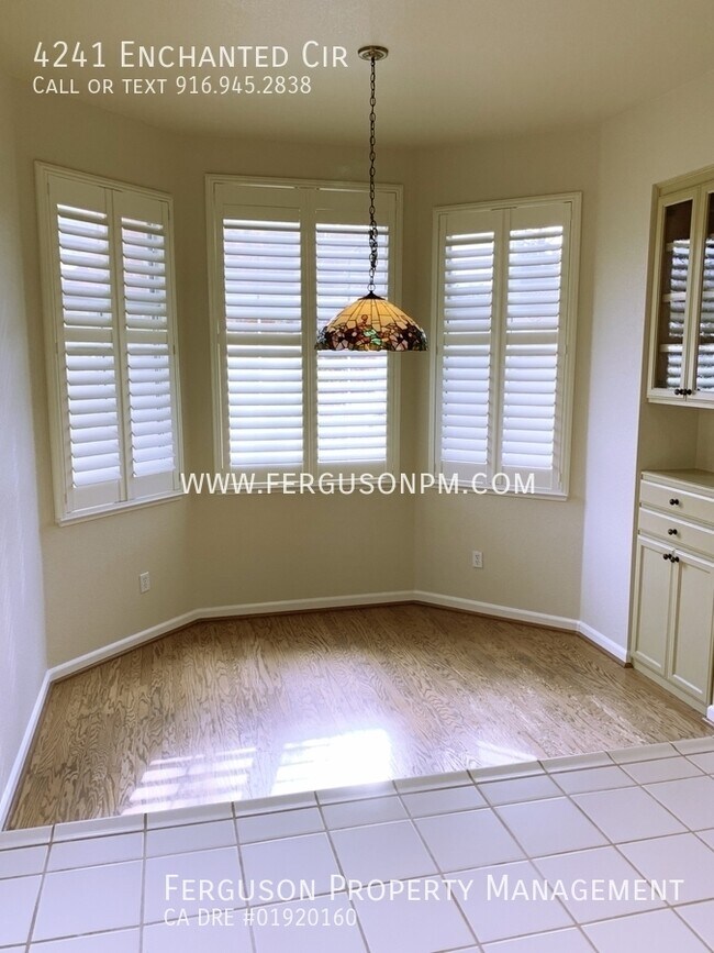 Photo - 4241 Enchanted Cir