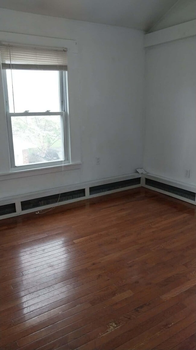 Photo - 320 N Colony Rd Unit 2
