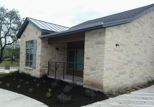 Photo - Merritt Hill Country Senior Living