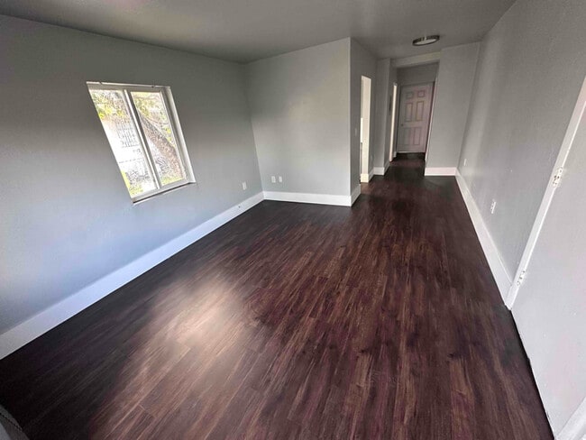 Photo - 3333 NW 5th Ave Unidad APT 11