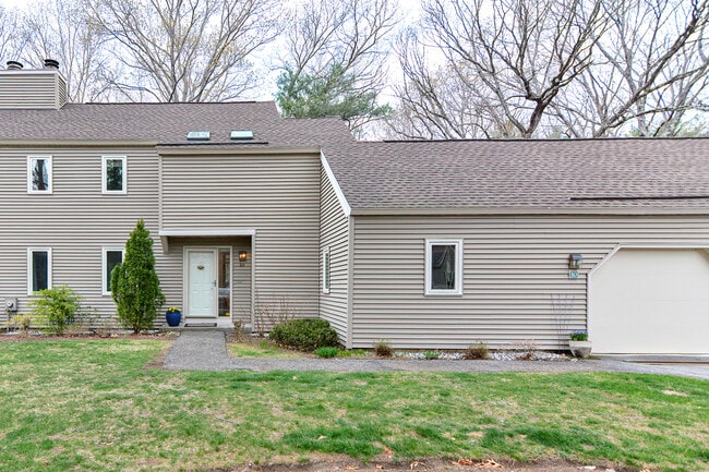 Photo - 10 Fox Hollow