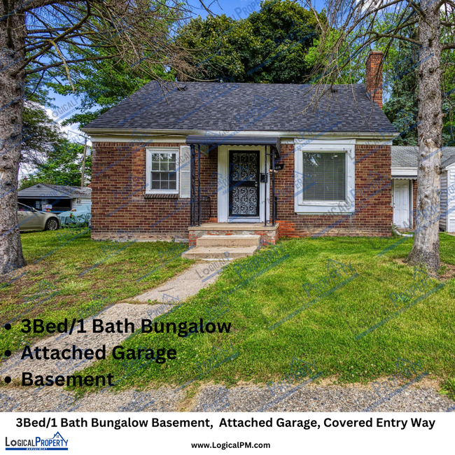 3/1 Bungalow w/ Garage, Porch, Fenced Yard - 3/1 Bungalow w/ Garage, Porch, Fenced Yard Apartamento