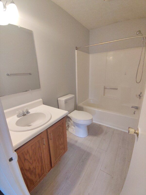 Photo - 15 Ferguson Dr