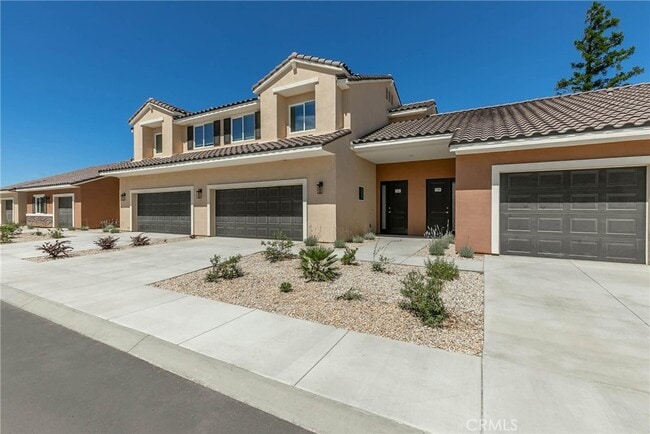 Photo - 16854 Muscatel St