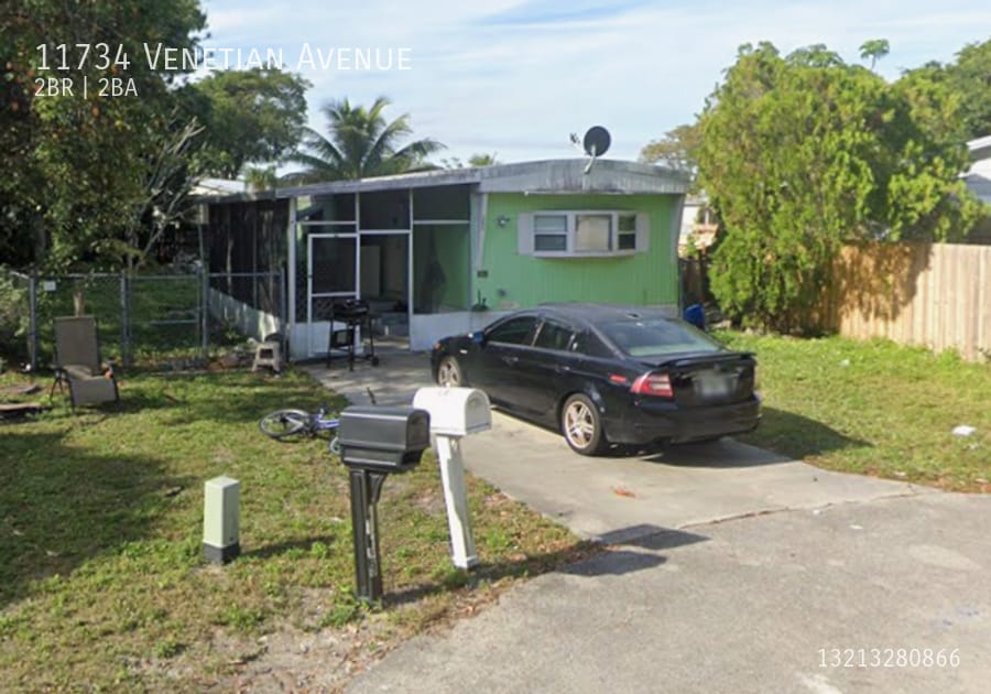 Photo - 11734 Venetian Ave