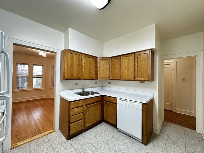 Photo - 2633 W Ainslie St Unidad 3