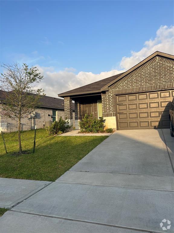 Building Photo - 24327 Elmwood Falls Dr Rental
