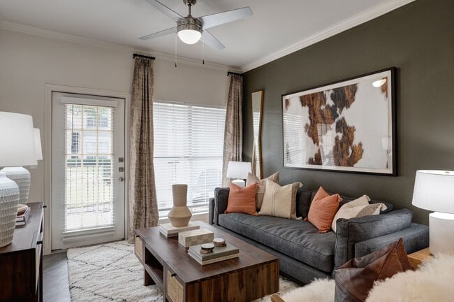 Photo - Big Savings Await – $750 Off + Waived Fees! Unidad CWH