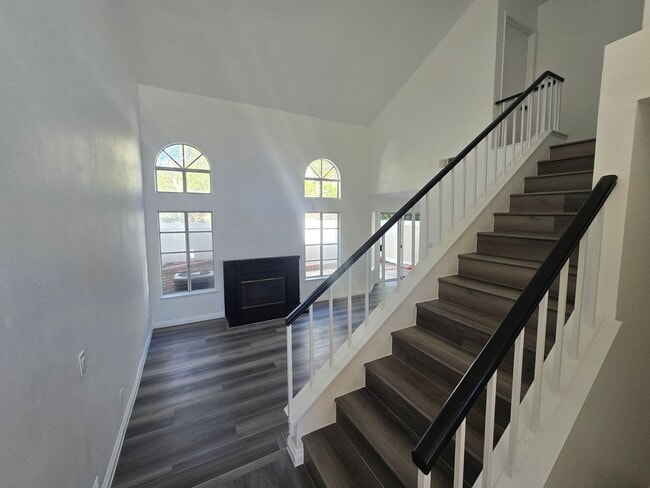 Photo - Whispering Hills: 2 Bed 1.5 Bath Attached Townhouse