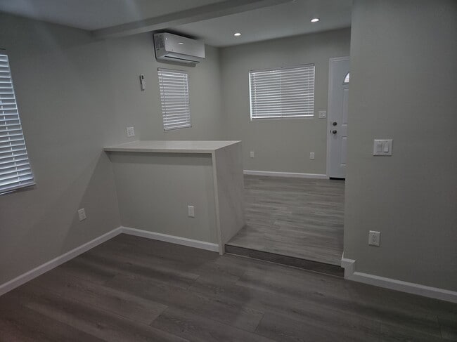 Photo - 11645 Pope Ave